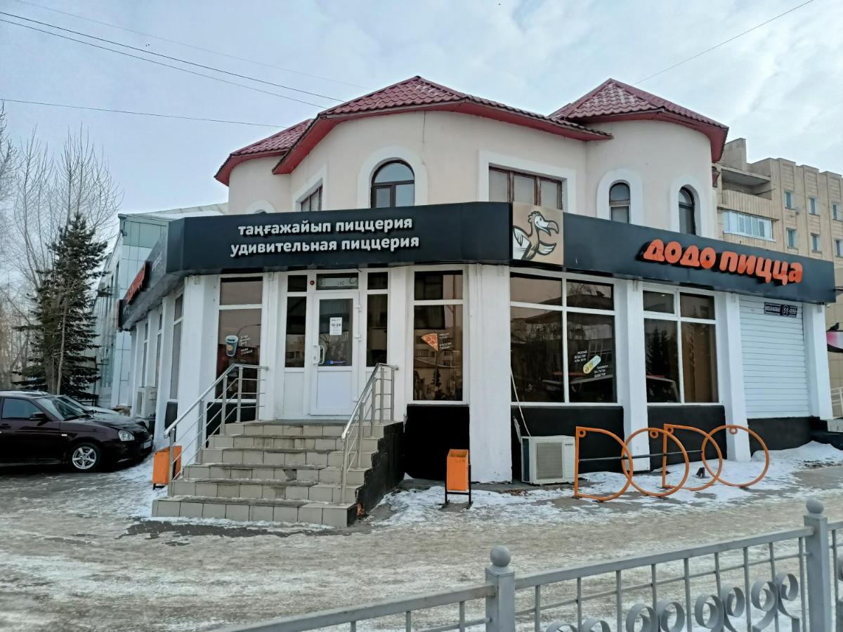 1 Комнатные Апартаменты На Садуакасова 24 Kokshetau Exterior foto